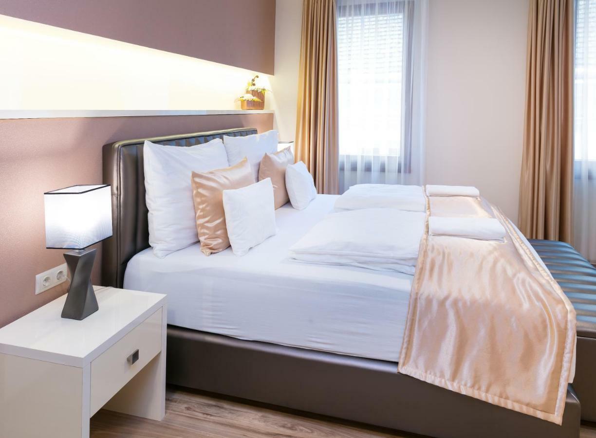 Foter Rezidencia 2 Aparthotel Γκιόρ Εξωτερικό φωτογραφία