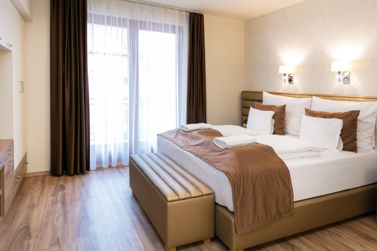 Foter Rezidencia 2 Aparthotel Γκιόρ Εξωτερικό φωτογραφία